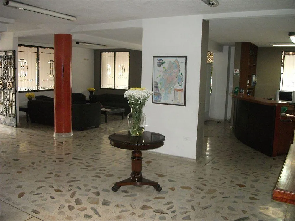Hotel Champagnat Cali