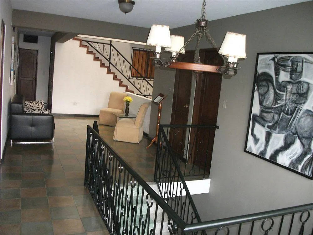 Hotel Champagnat Cali 2*,  Colombia